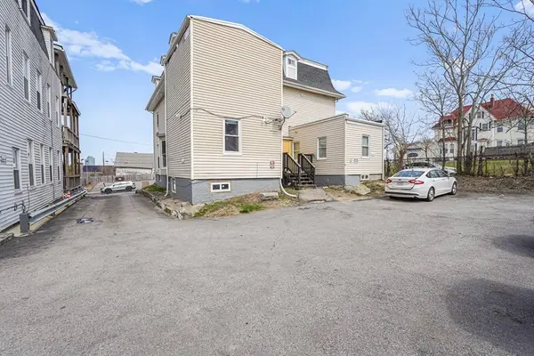 6-8 Hammond, Worcester, MA 01605