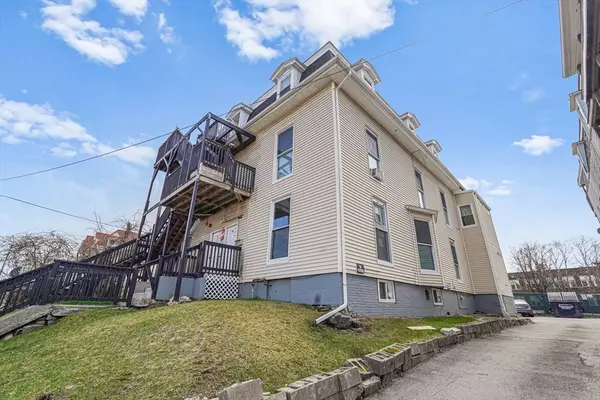 6-8 Hammond, Worcester, MA 01605