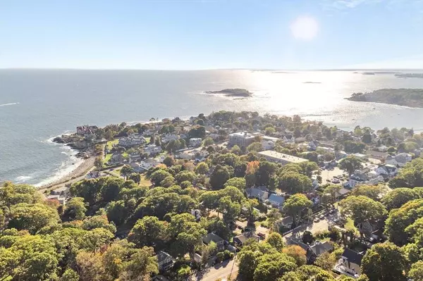 2 Ocean Ave #3H, Gloucester, MA 01930