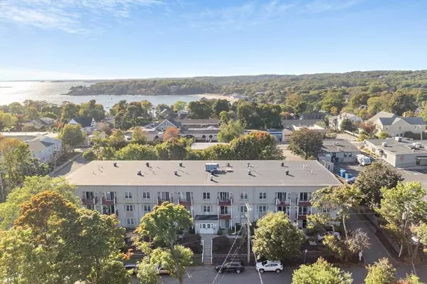 2 Ocean Ave #3H, Gloucester, MA 01930