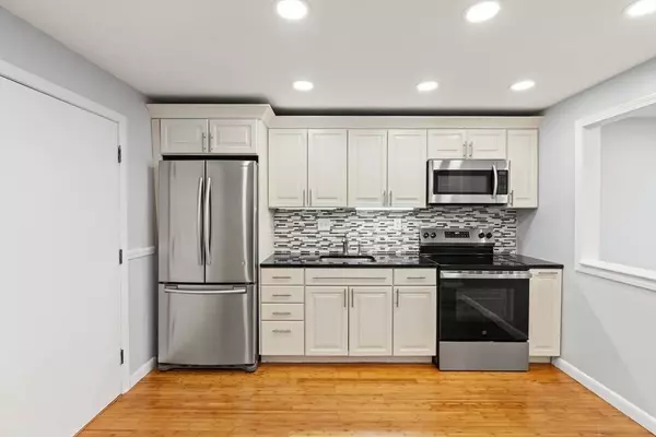 924 Main St #14, Woburn, MA 01801