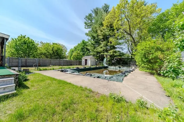 12 Jensen Ave, Chelmsford, MA 01824