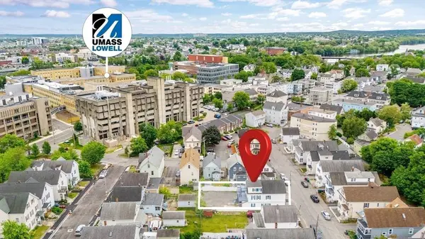 111 Gershom Ave, Lowell, MA 01854