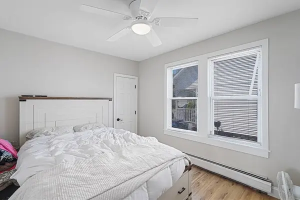 22 Tampa St, Worcester, MA 01604