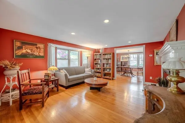 75 Ridge St, Arlington, MA 02474