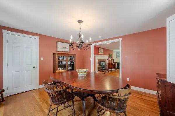 75 Ridge St, Arlington, MA 02474