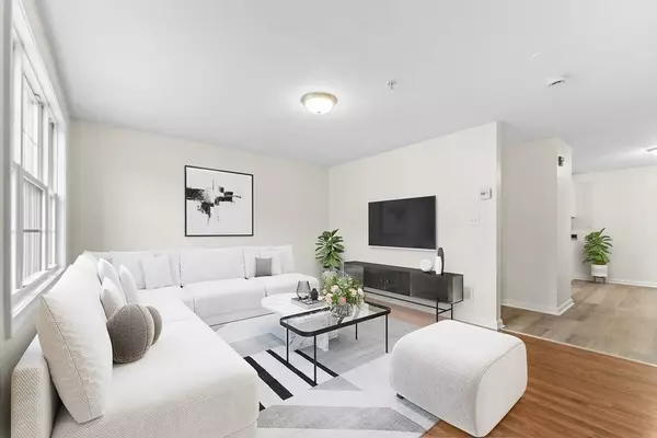 14 Watson St #14, Lowell, MA 01852