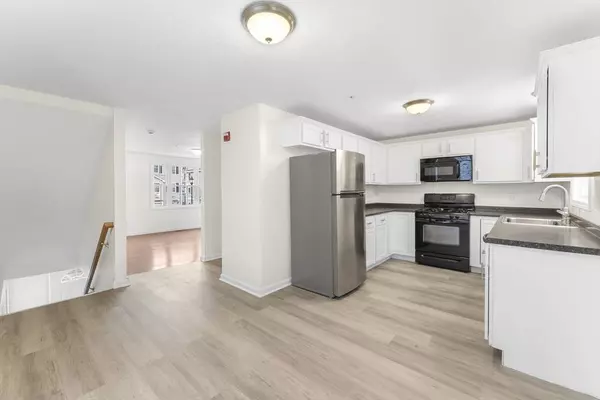 14 Watson St #14, Lowell, MA 01852