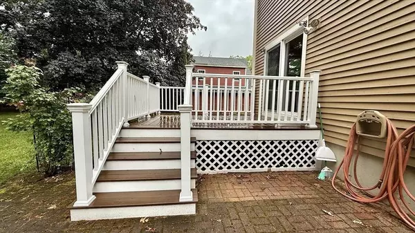 61 Bernice Ave, Leominster, MA 01453