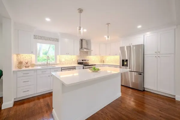 76 Plain Road, Westford, MA 01886