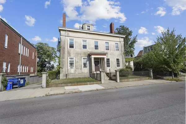 46 S 6th St, New Bedford, MA 02740