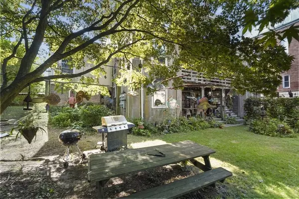 46 S 6th St, New Bedford, MA 02740