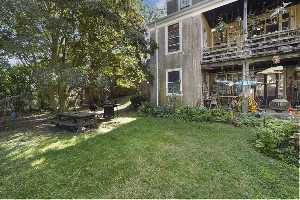 46 S 6th St, New Bedford, MA 02740