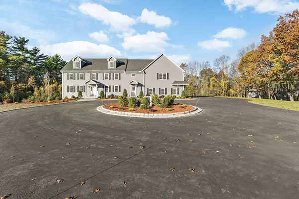 22 Townsend Rd, Shirley, MA 01464