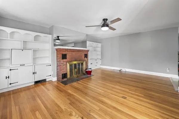 399 Union St, Leominster, MA 01453