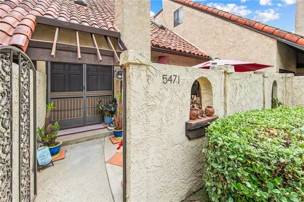 5471 E Centralia ST #24, Long Beach, CA 90808