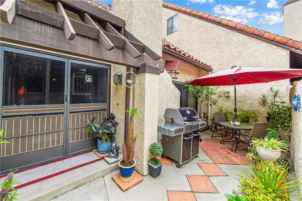 5471 E Centralia ST #24, Long Beach, CA 90808