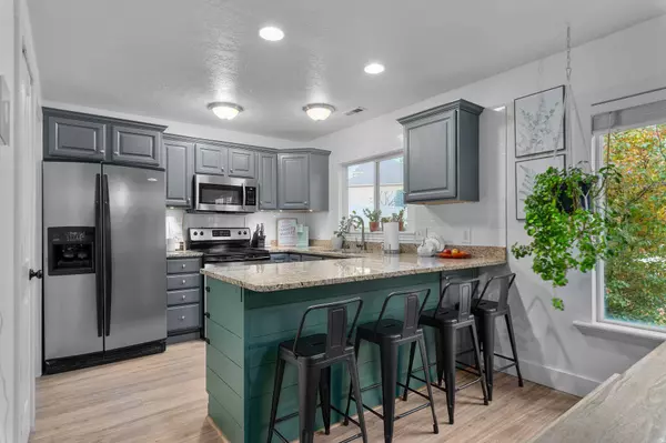 418 N 1322 E, Lehi, UT 84043