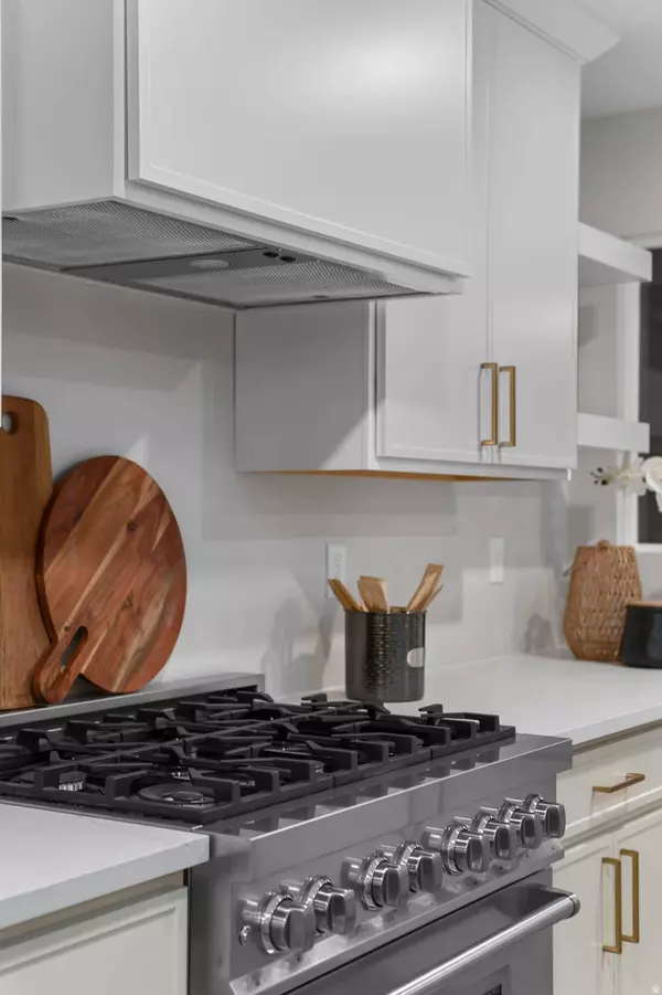 45 W 400 N, Lindon, UT 84042