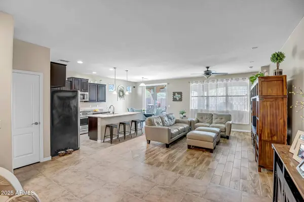 12690 S 184TH Avenue, Goodyear, AZ 85338