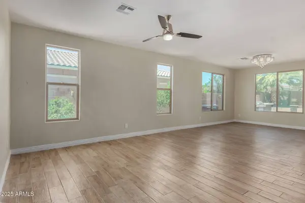 18640 W PIONEER Street, Goodyear, AZ 85338