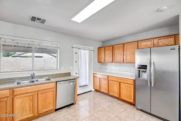 17224 W ELIZABETH Avenue, Goodyear, AZ 85338