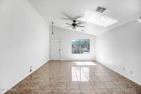 17224 W ELIZABETH Avenue, Goodyear, AZ 85338