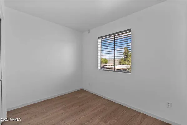 6302 N 64TH Drive #25, Glendale, AZ 85301