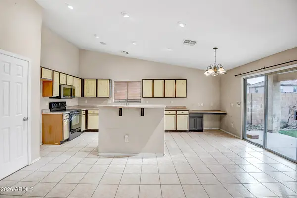 17189 W WATKINS Street, Goodyear, AZ 85338