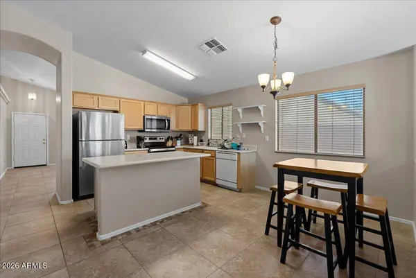 16036 W LUPINE Avenue, Goodyear, AZ 85338