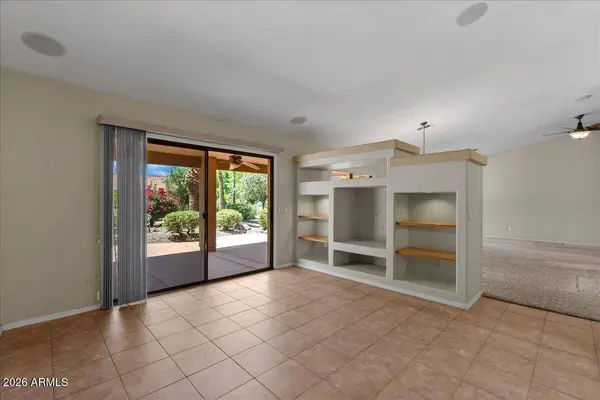 16189 W WHITTON Avenue, Goodyear, AZ 85395