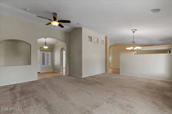 16189 W WHITTON Avenue, Goodyear, AZ 85395