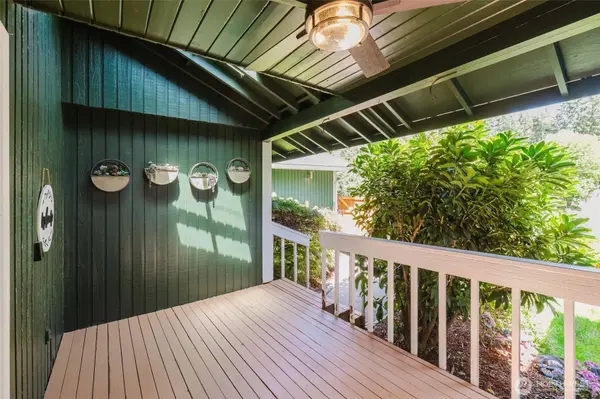 7629 Oak Park DR NW, Bremerton, WA 98311