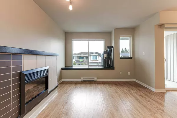 7370 Stride AVE #30, Burnaby, BC V3N 5E6