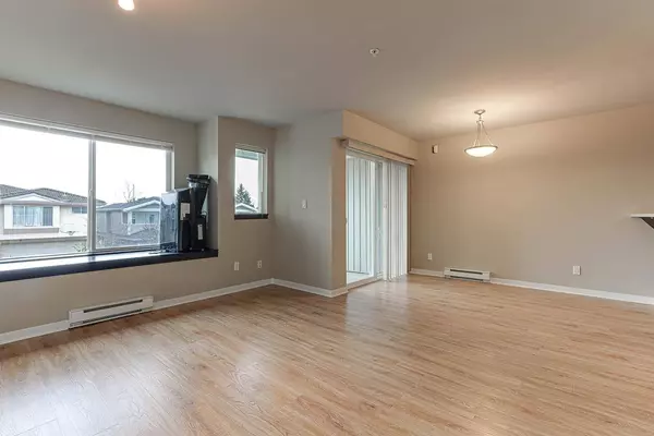 7370 Stride AVE #30, Burnaby, BC V3N 5E6