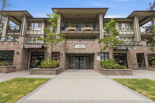 8695 160 ST #206, Surrey, BC V4N 6L6