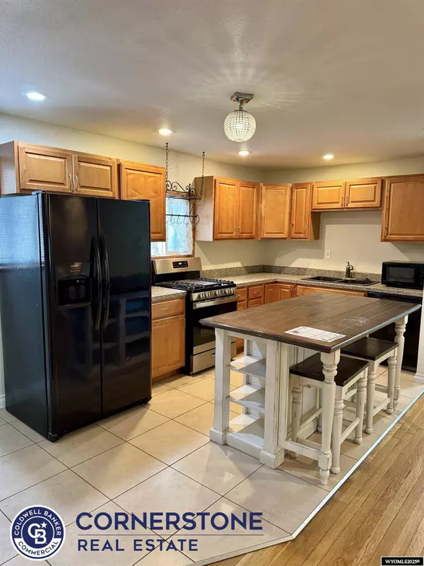 1655 Hyview Drive, Casper, WY 82604