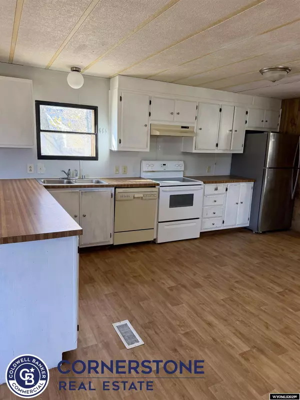 1126 Freden Boulevard, Mills, WY 82644