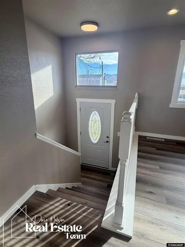 1020 Sierra Vista, Evansville, WY 82636