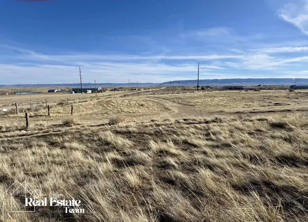 3876 Sunburst Drive, Evansville, WY 82636