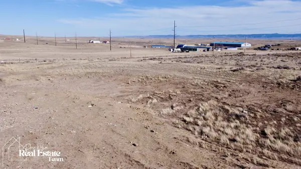 3876 Sunburst Drive, Evansville, WY 82636