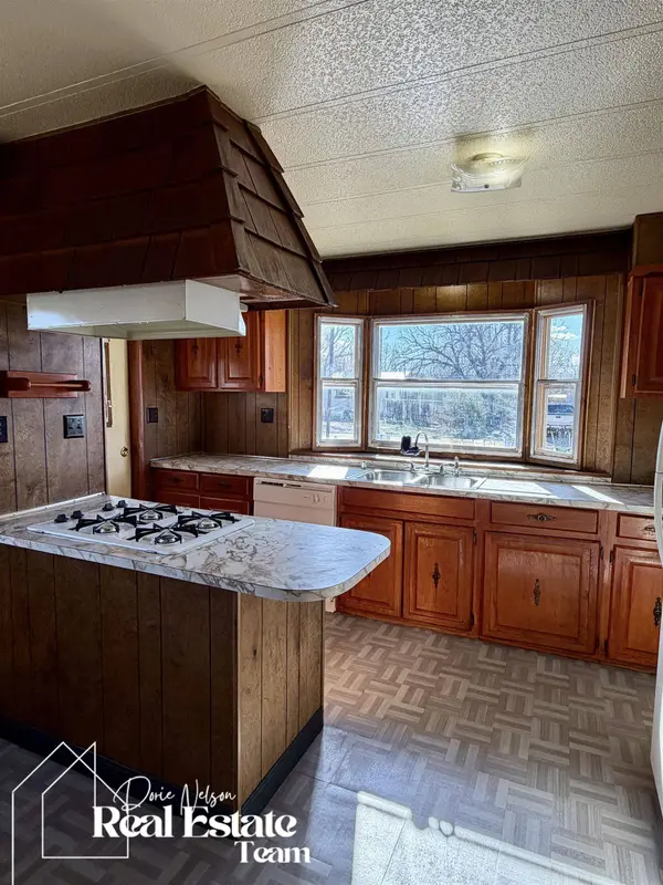 601 Harding Avenue, Mills, WY 82644