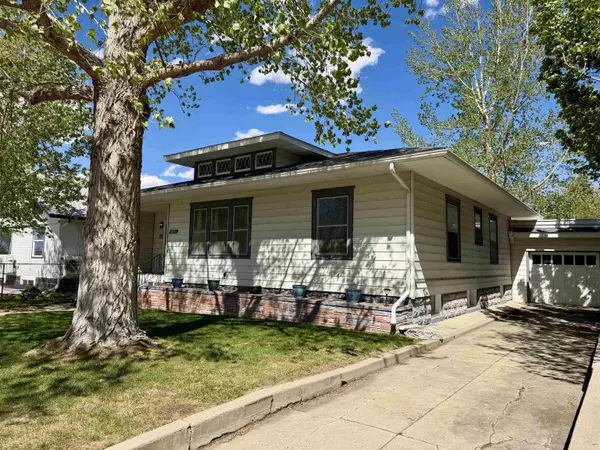 811 S Wolcott Street, Casper, WY 82601
