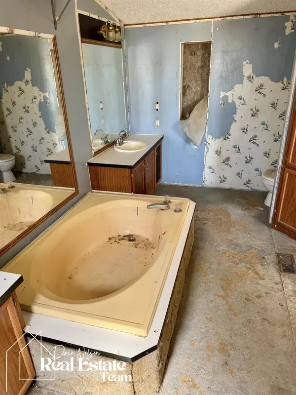 3583 Opal Street, Evansville, WY 82636