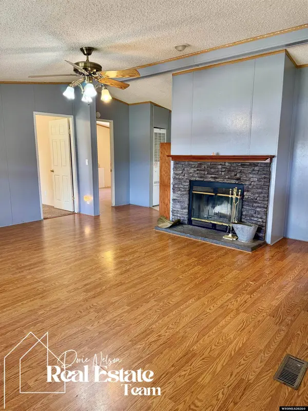 422 Morgan Avenue, Mills, WY 82644