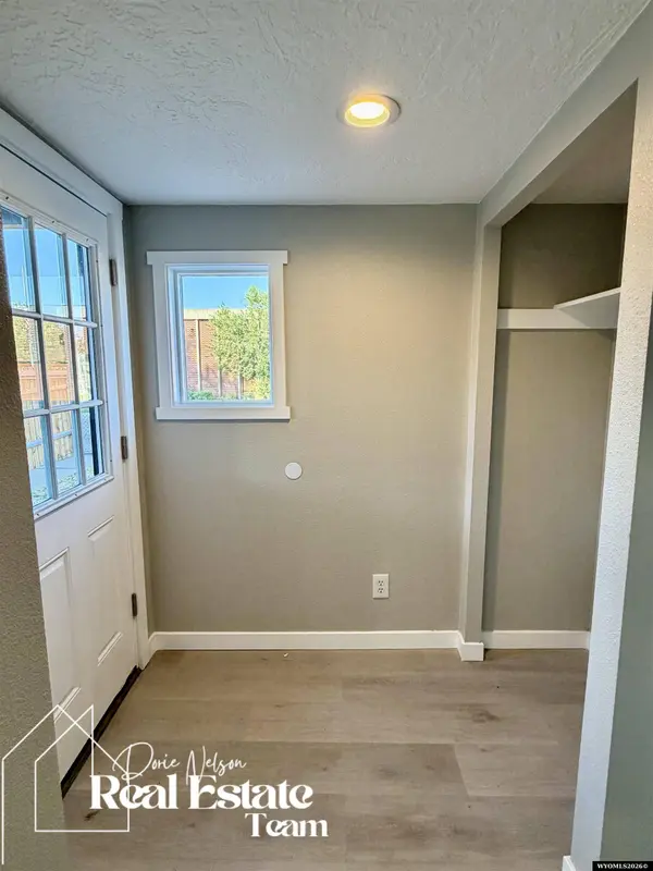 410 Morgan Avenue, Mills, WY 82644