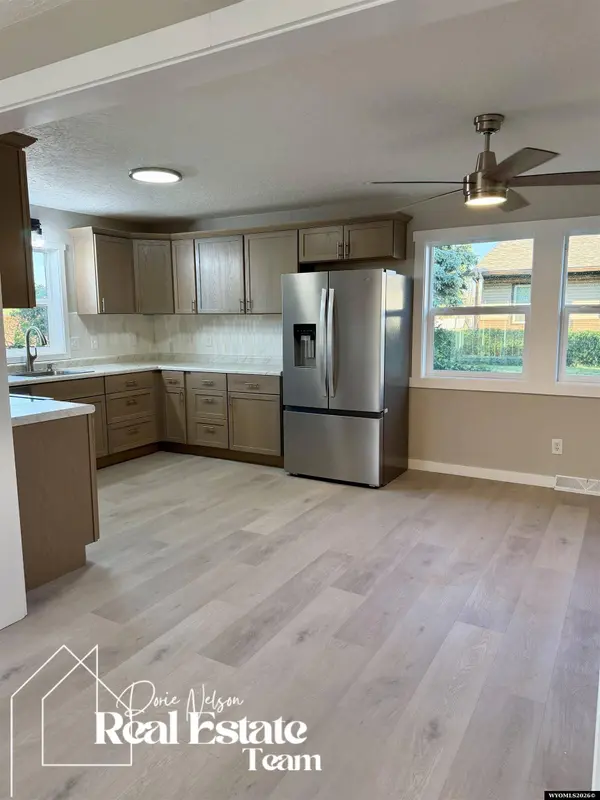 410 Morgan Avenue, Mills, WY 82644