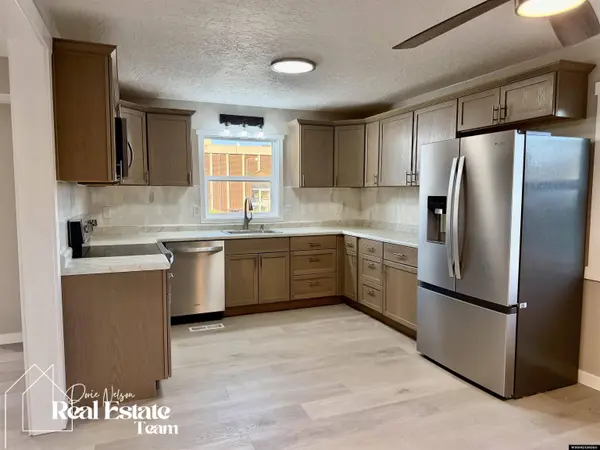 410 Morgan Avenue, Mills, WY 82644