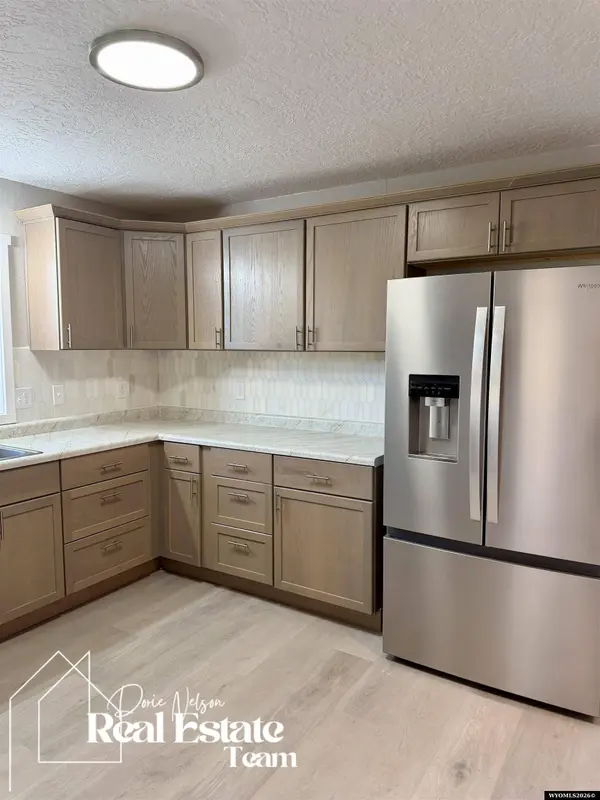 410 Morgan Avenue, Mills, WY 82644