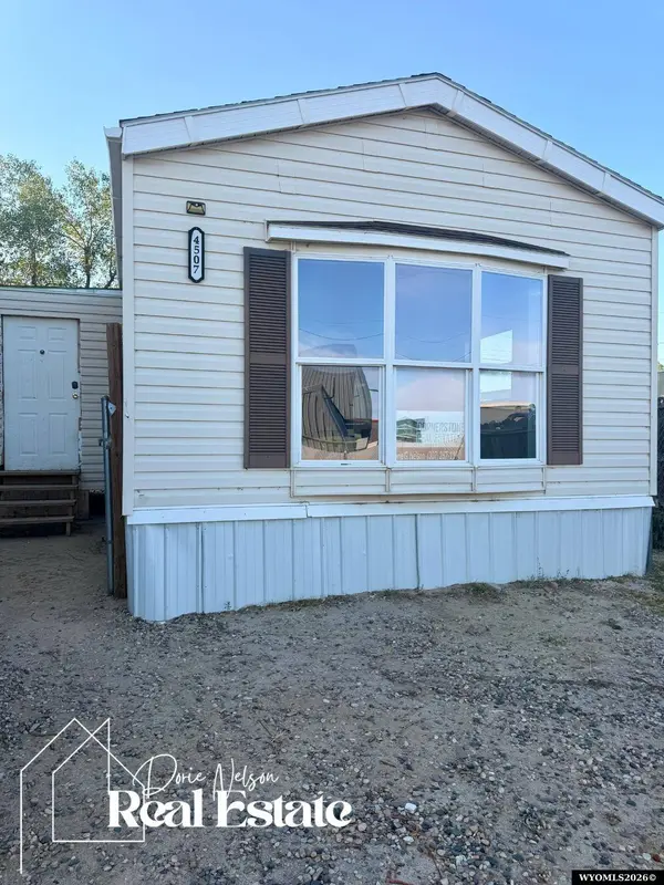 4507 Glen Garden Drive, Mills, WY 82644